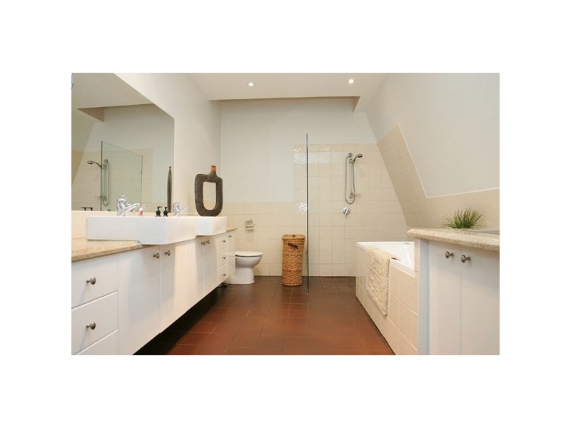 63a Cowper Street, Footscray VIC 3011