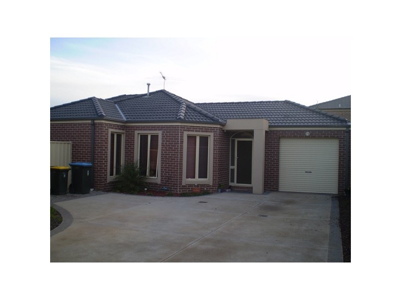 3/11 COVENT GARDENS, Point Cook VIC 3030