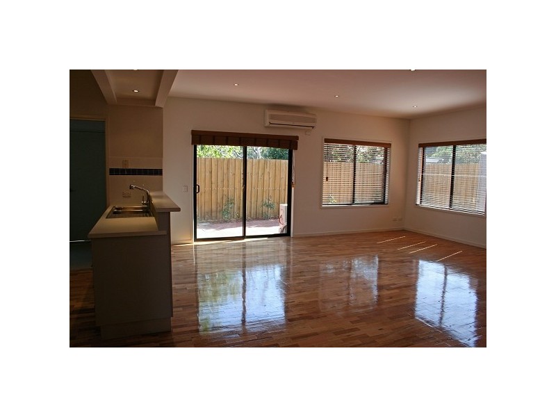 3/73 HANSEN STREET, Altona North VIC 3025