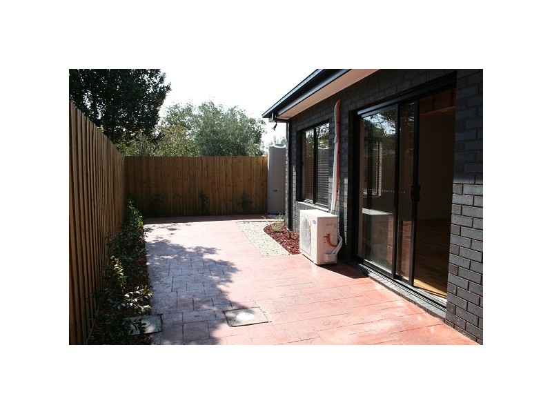 3/73 HANSEN STREET, Altona North VIC 3025