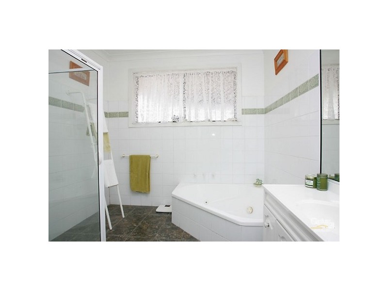 76 Hobson Street, Newport VIC 3015