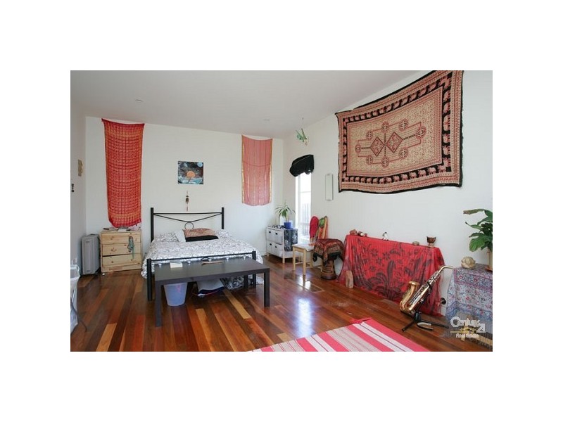 1/90 Elizabeth Street,, Newport VIC 3015