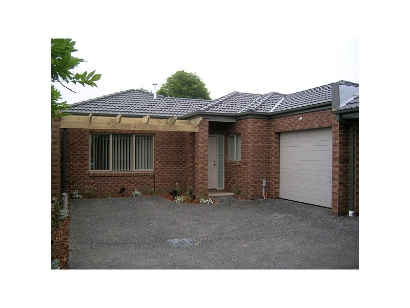 2/6 WATT STREET, Spotswood VIC 3015