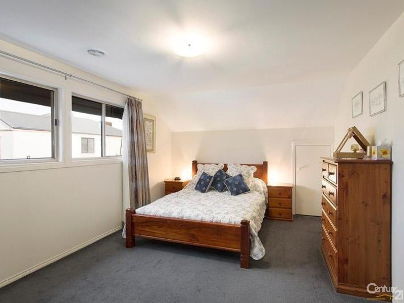 5 Nicosia Crt, Williamstown VIC 3016
