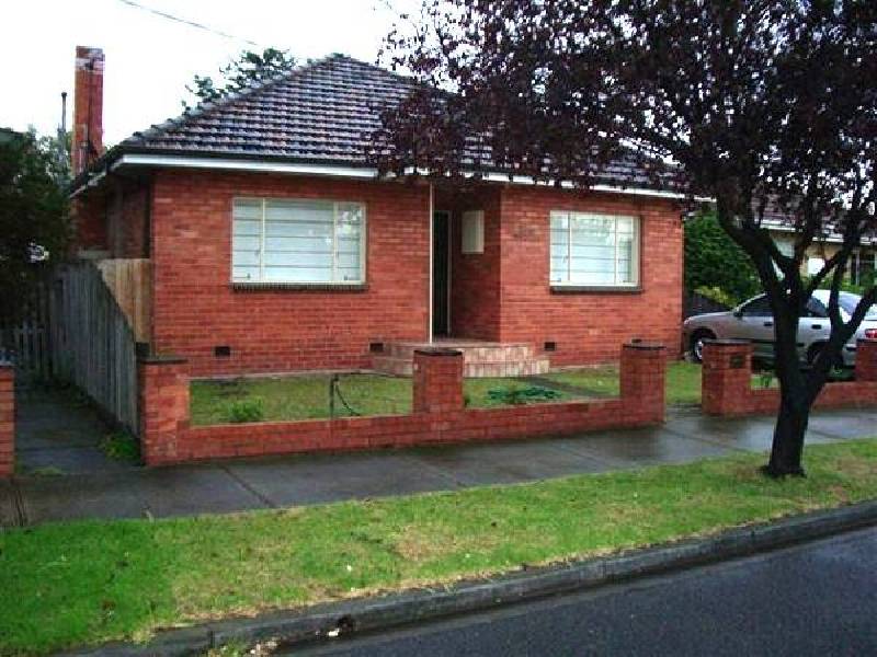 18 Andrews Street, Spotswood VIC 3015