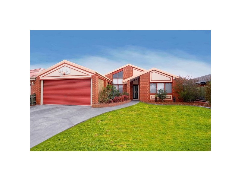 15 Bianca Drive, Aspendale Gardens VIC 3195