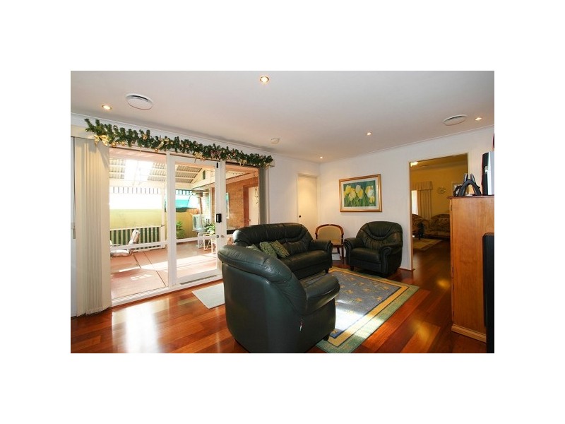 268 Wells Rd, Aspendale Gardens VIC 3195