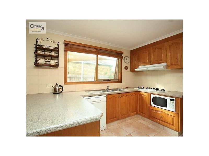 12 Nurten Parade, Aspendale Gardens VIC 3195