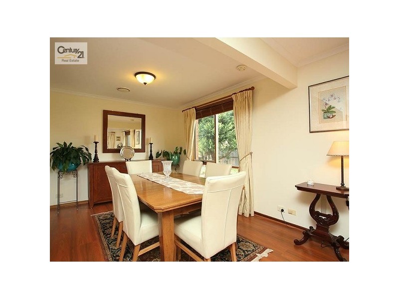 12 Nurten Parade, Aspendale Gardens VIC 3195