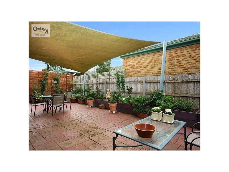 12 Nurten Parade, Aspendale Gardens VIC 3195