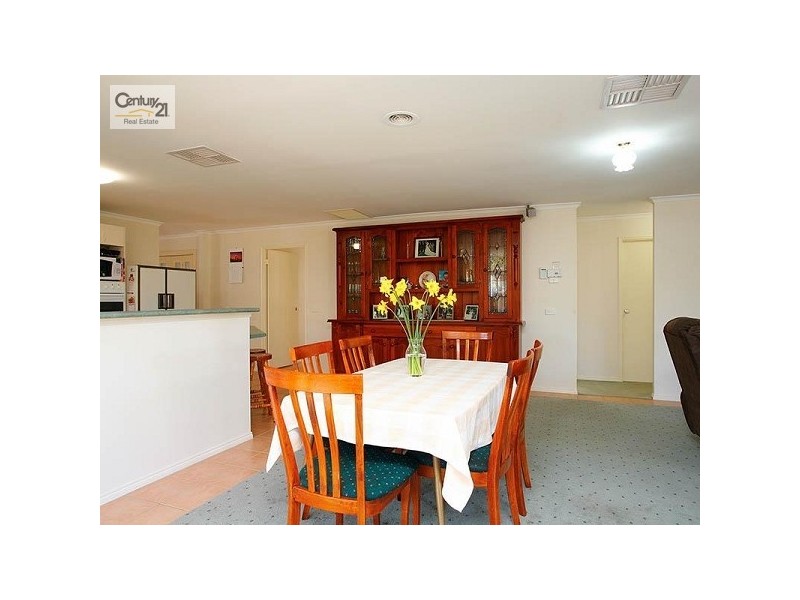 34 Winners Circle, Aspendale Gardens VIC 3195