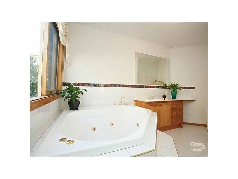 7 Atherton Close, Aspendale Gardens VIC 3195