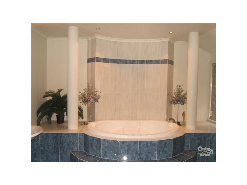 1 Waterways Boulevard, Waterways VIC 3195