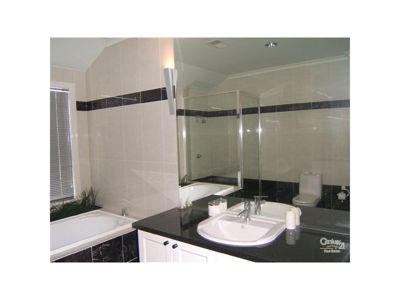 1 Waterways Boulevard, Waterways VIC 3195