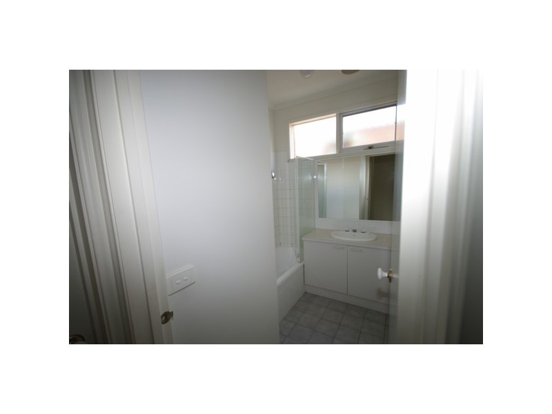 11A Bleazby Street, Bentleigh VIC 3204