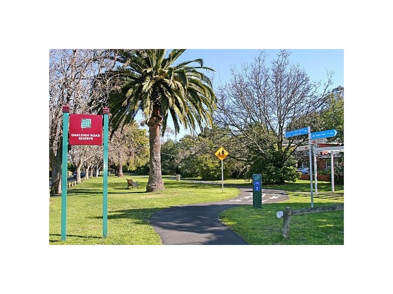 2/253 Grange Road, Ormond VIC 3204