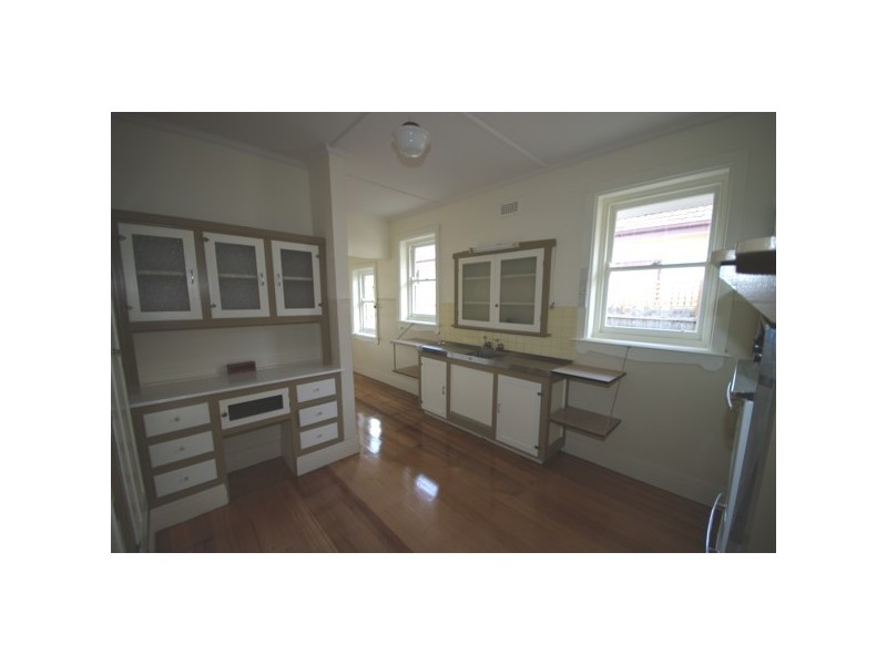 2 Berkeley Grove, Brighton East VIC 3187