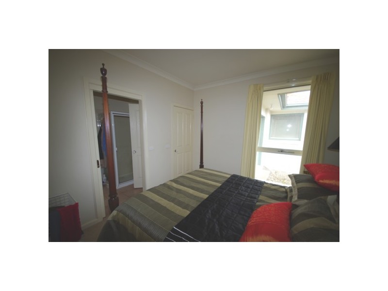 16A Beths Street, Bentleigh VIC 3204