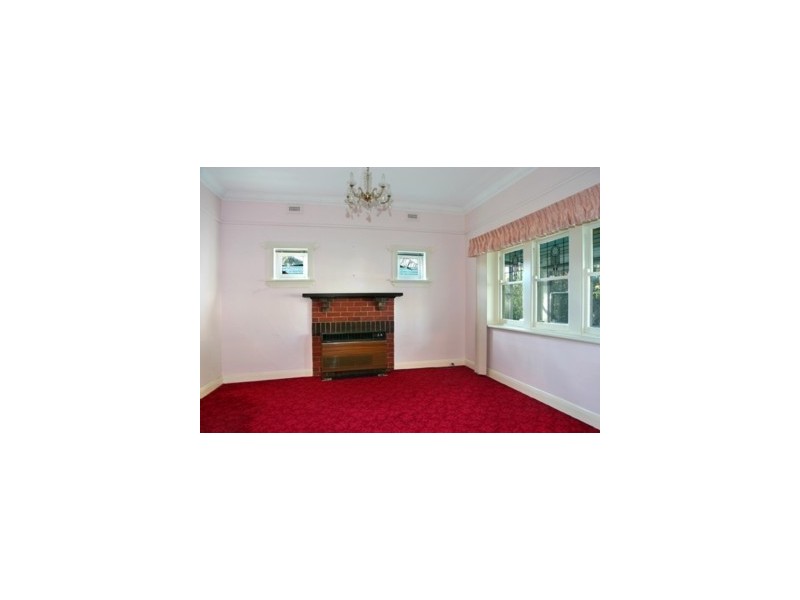 37 Anne Street, Mckinnon VIC 3204