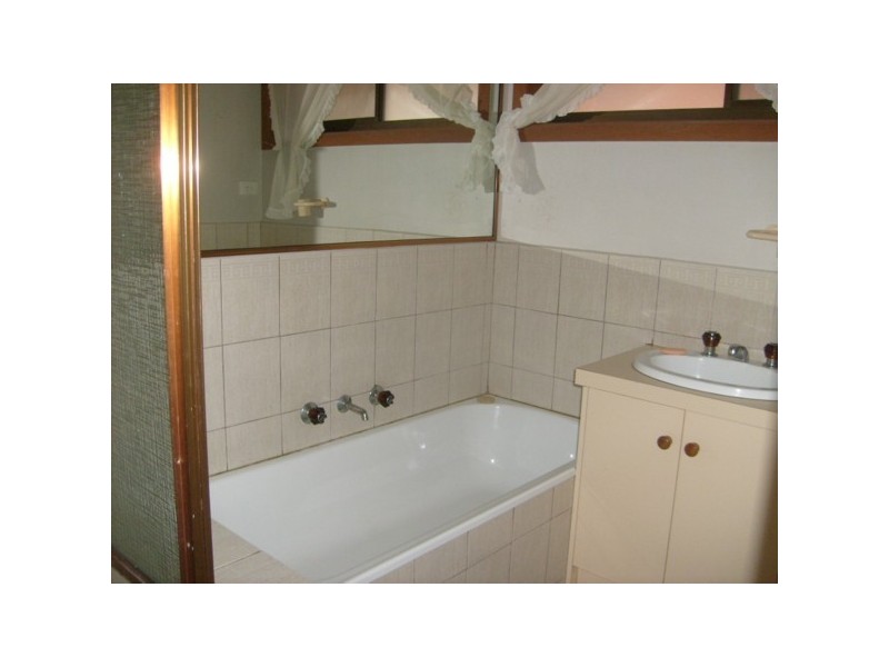 12 Bergen Street, Keysborough VIC 3173