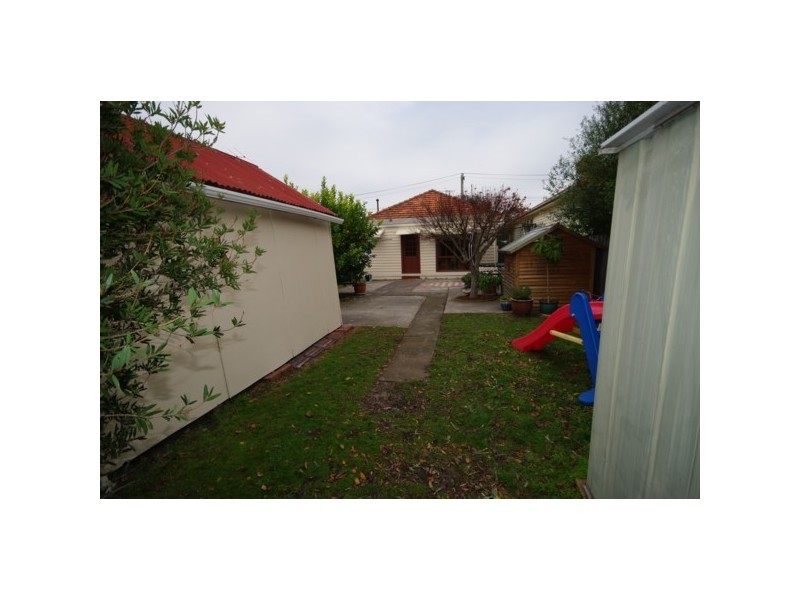 5 Fitzroy Street, Mckinnon VIC 3204