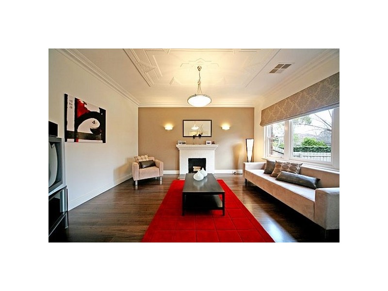 12 Mackie Grove, Brighton East VIC 3187