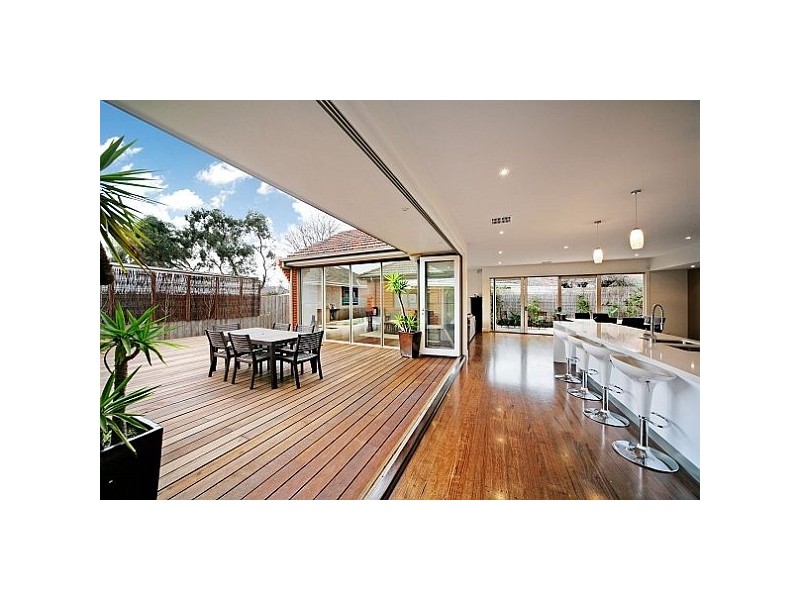 12 Mackie Grove, Brighton East VIC 3187