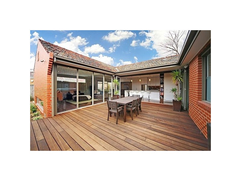 12 Mackie Grove, Brighton East VIC 3187