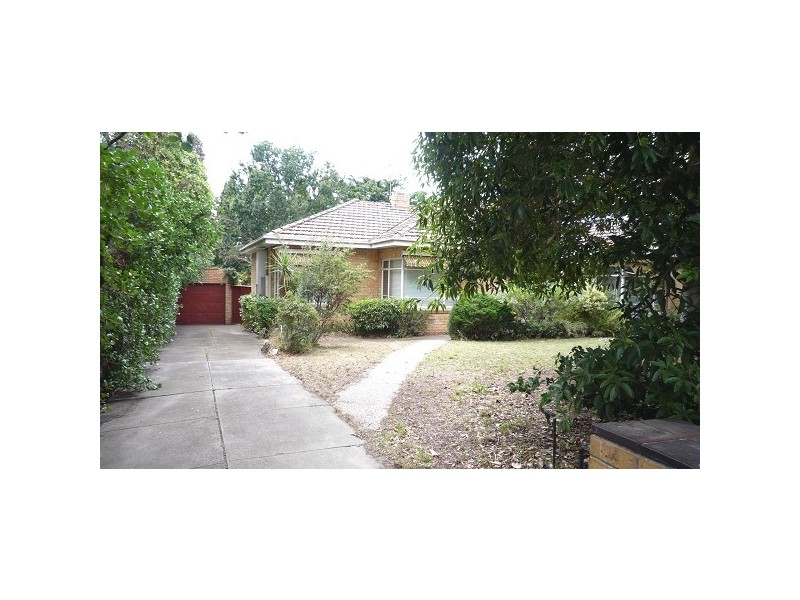 4 Montgomery Street, Brighton East VIC 3187