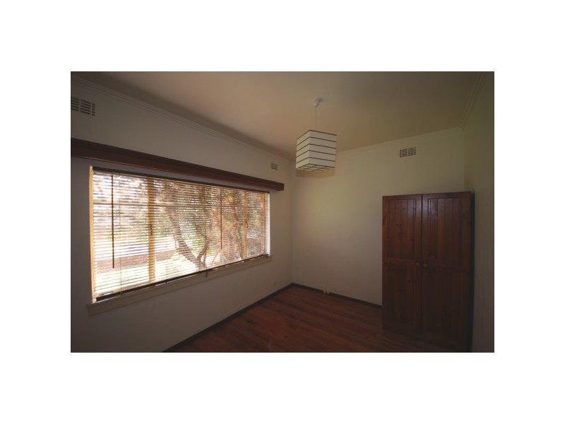 1/2 Riddle Street, Bentleigh VIC 3204