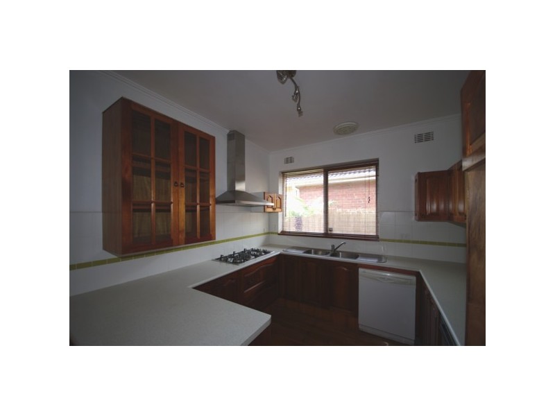 1/2 Riddle Street, Bentleigh VIC 3204