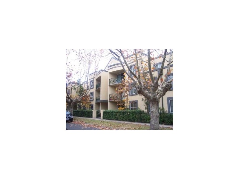 8/5 Warley Road, Malvern East VIC 3145