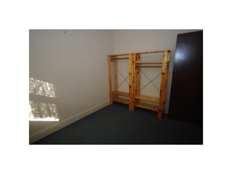 16 Elm Grove, Mckinnon VIC 3204