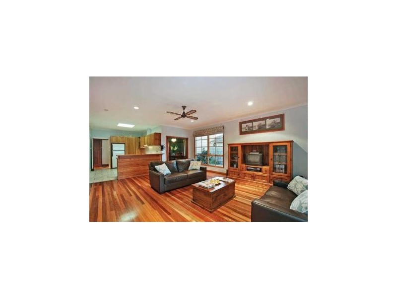 60 Hall Street, Mckinnon VIC 3204