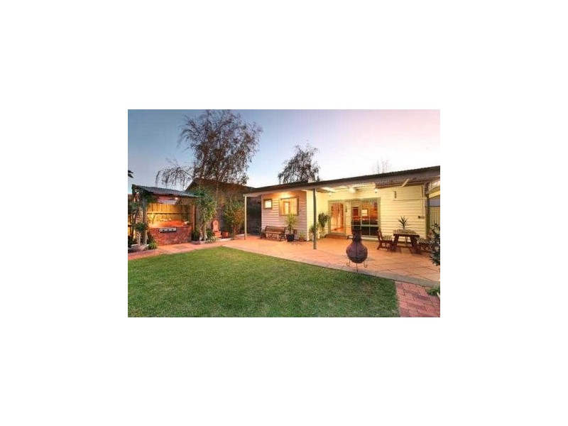 60 Hall Street, Mckinnon VIC 3204