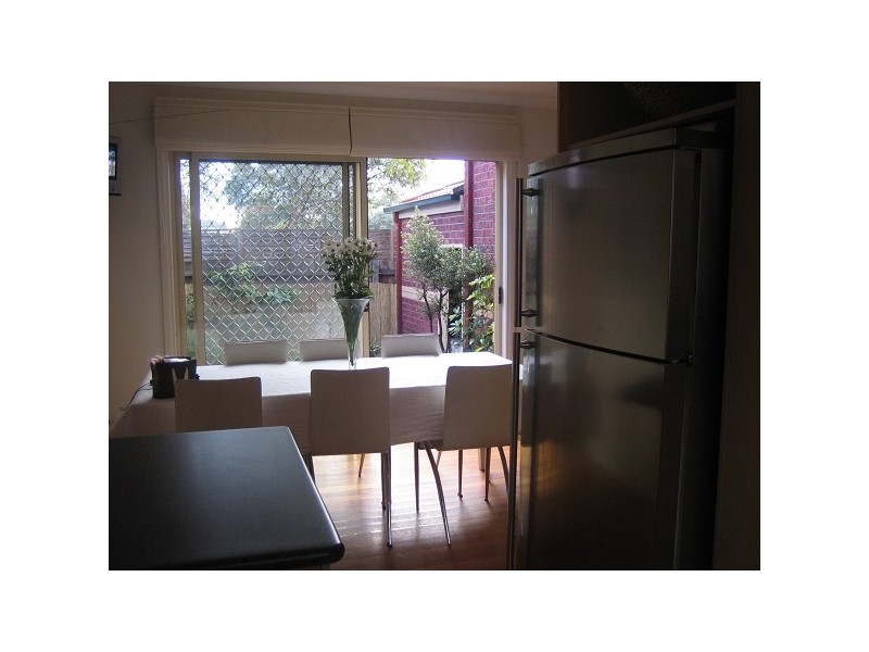 1/12 Bleazby Street, Bentleigh VIC 3204