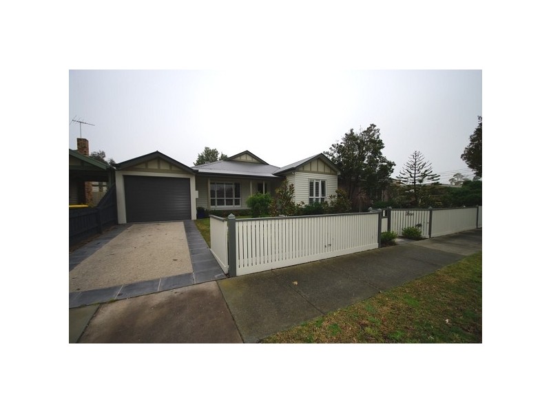5 Adrian Street, Bentleigh East VIC 3165