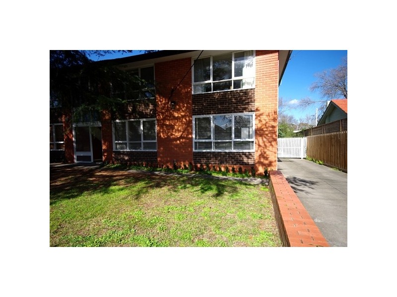 6/8 Central Park Road, Malvern East VIC 3145