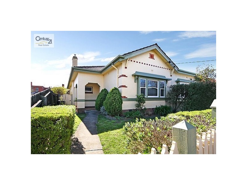 1 Larch Street, Caulfield South VIC 3162