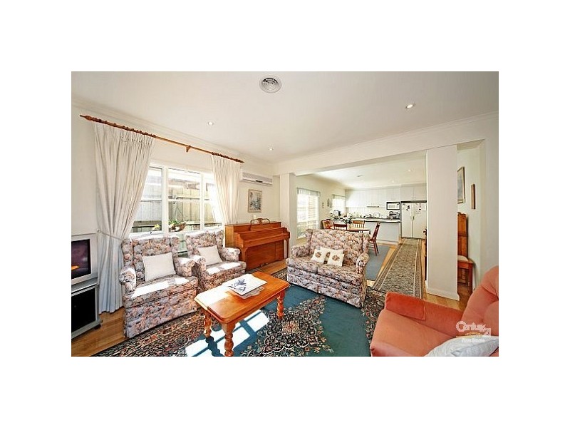 2/42 Chesterville Road, Cheltenham VIC 3192