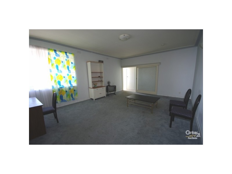 98 Rowans Road, Moorabbin VIC 3189