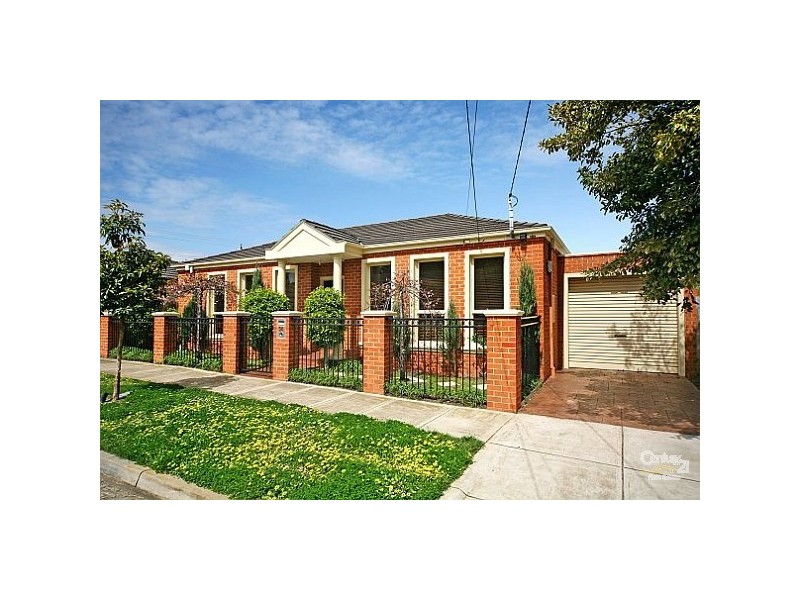 36 St James Avenue, Bentleigh VIC 3204