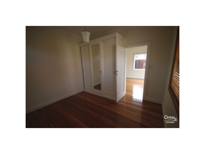 1/54 Moylan Street, Bentleigh East VIC 3165
