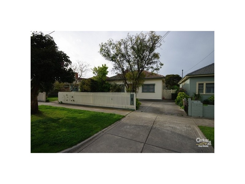 37 Fitzroy Street, Mckinnon VIC 3204