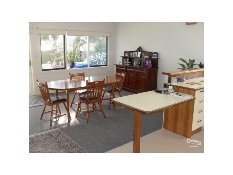 37 Fitzroy Street, Mckinnon VIC 3204