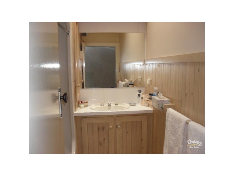 37 Fitzroy Street, Mckinnon VIC 3204