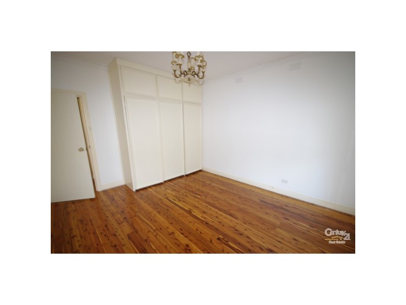 10 Moylan Street, Bentleigh East VIC 3165