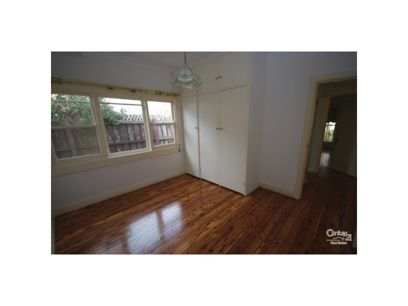 10 Moylan Street, Bentleigh East VIC 3165