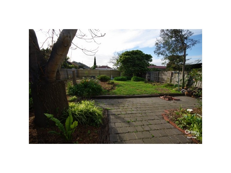 10 Moylan Street, Bentleigh East VIC 3165