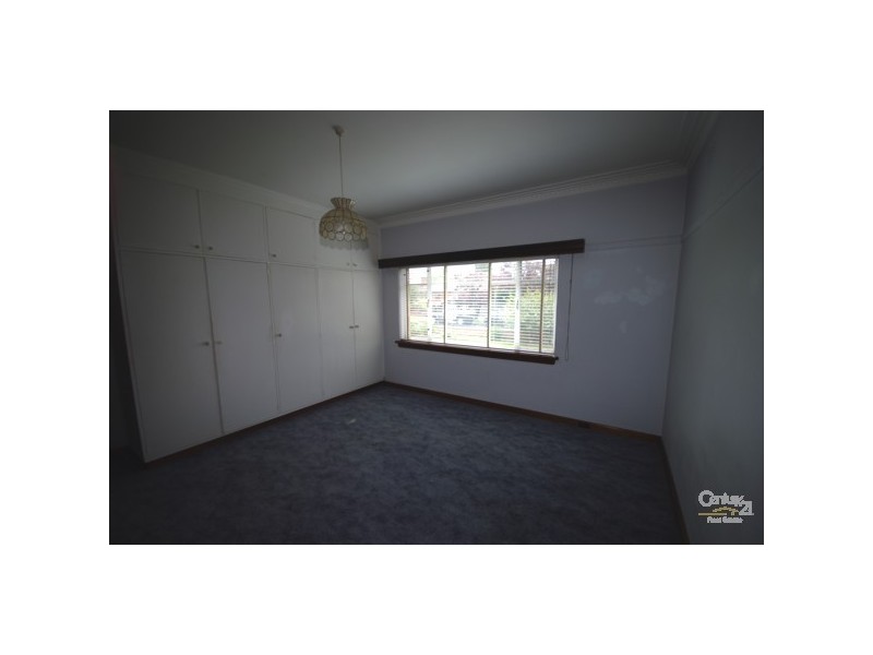 6 Clairmont Avenue, Bentleigh VIC 3204